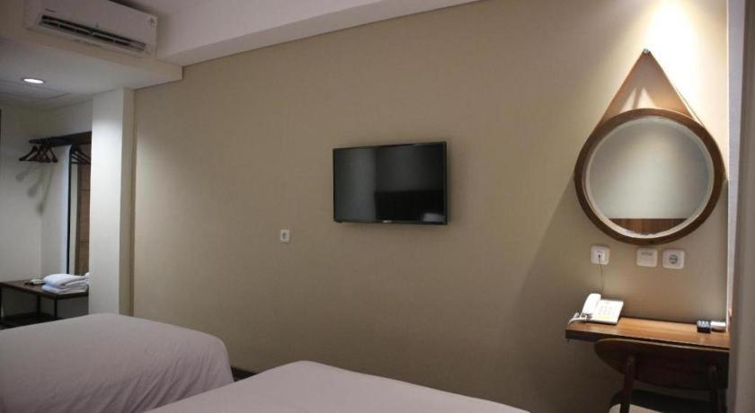 Bianco Costel Hotel Bogor Exterior foto